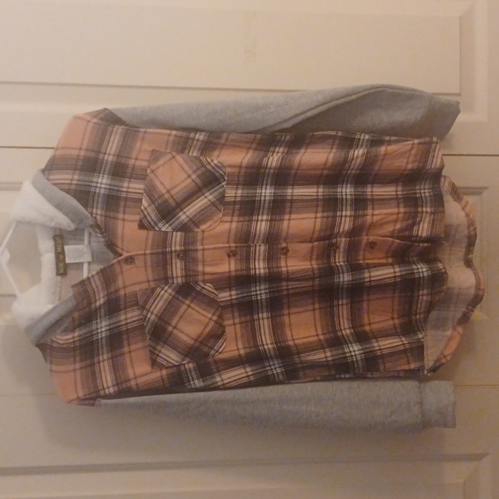 Women's stylish Flannel hoodie